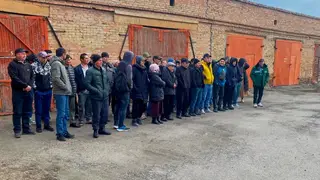 20 нелегальных мигрантов выявили полицейские в Сухобузимском районе Красноярского края