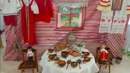 В красноярском детсаду №165 создали мини-музей русской избы